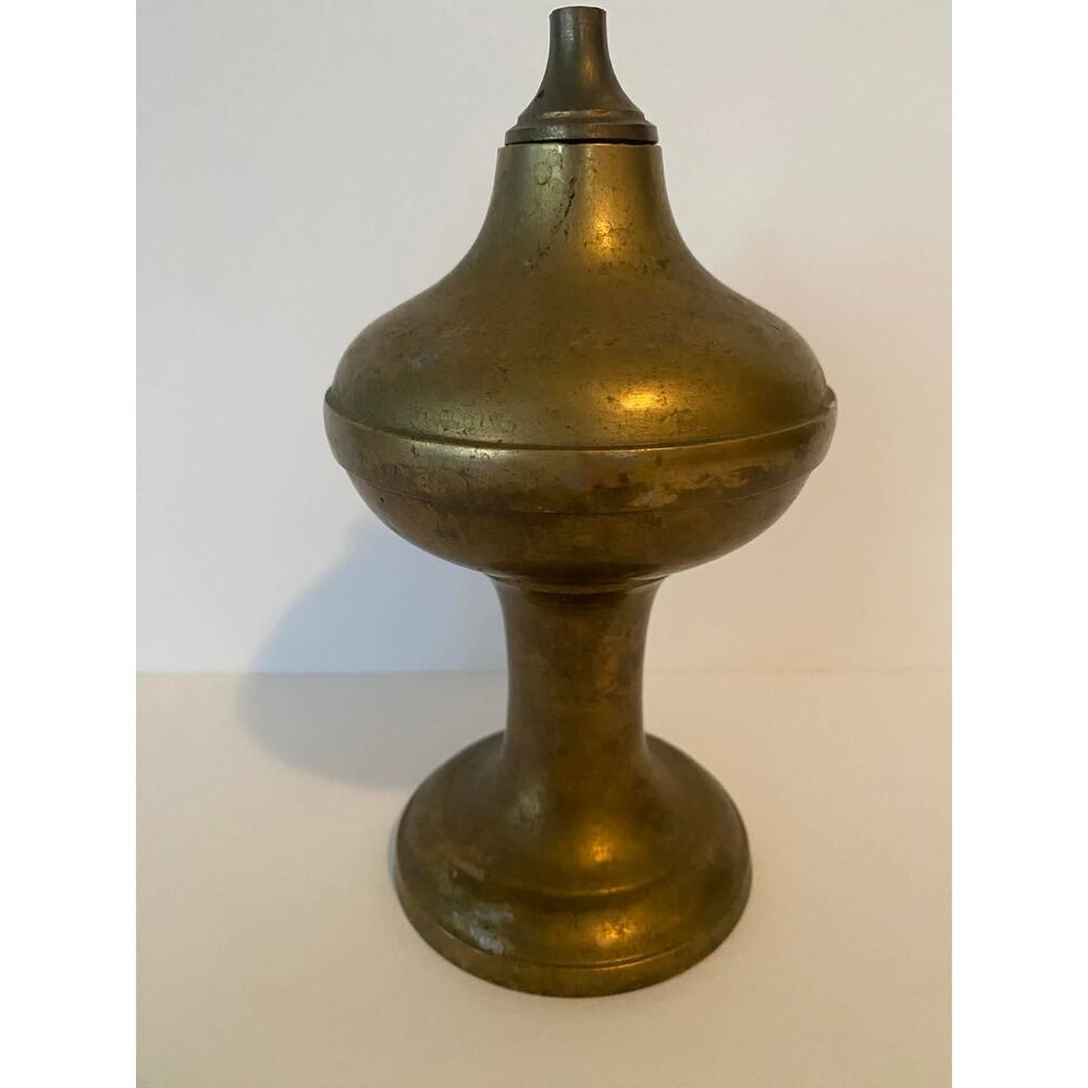 Antique Oil Lamp Kerosene Lamp